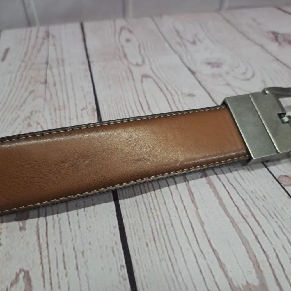 Columbia Men's Beveled Tan / Black Reversible Casual Jeans Belt Size‎ 30-32